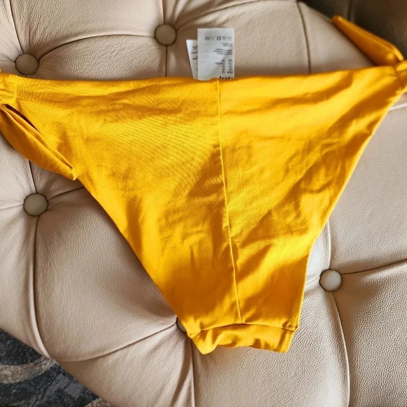 Women's  H&M Bikini Bottom size 10 M - Picture 4 of 4